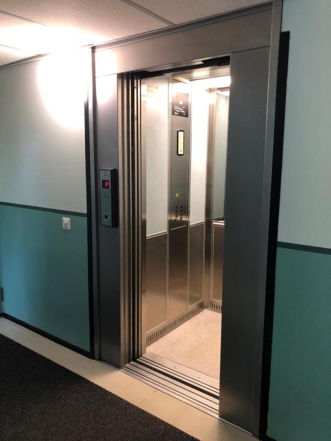Lovely Apartment Within Walking Distance -Centre Пори Екстериор снимка