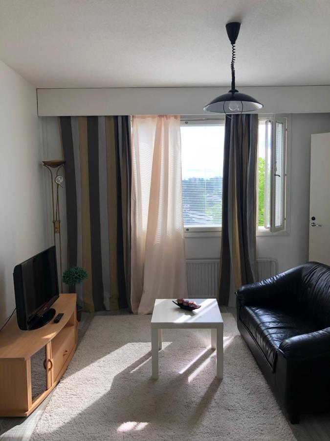 Lovely Apartment Within Walking Distance -Centre Пори Екстериор снимка